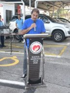 Bacaan Ikrar oleh Encik Gurdip